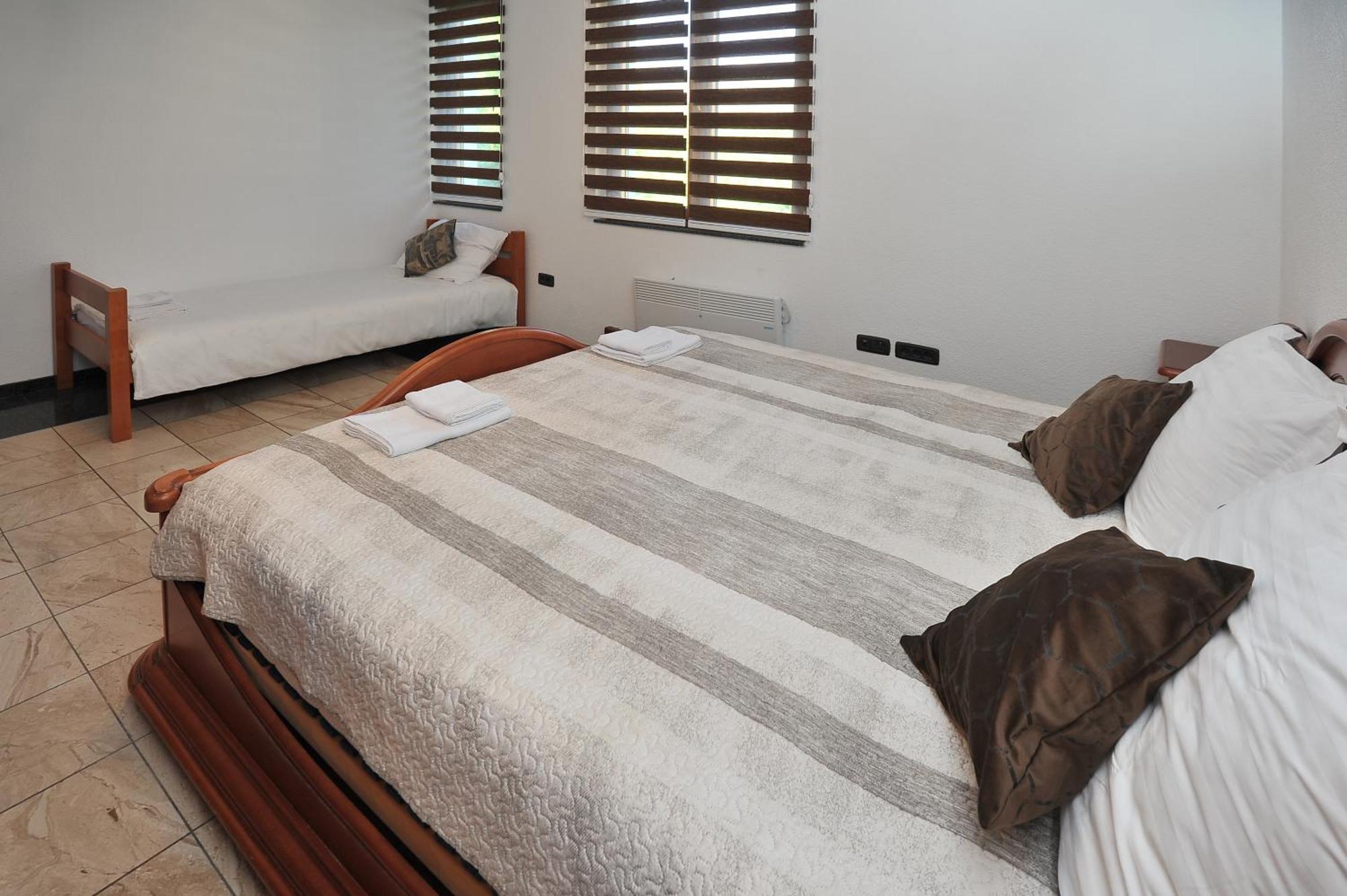 Ferienwohnung Pool House Maslina Mostar Exterior foto